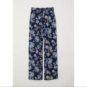 H&M Blue Floral Paper-Bag Pants